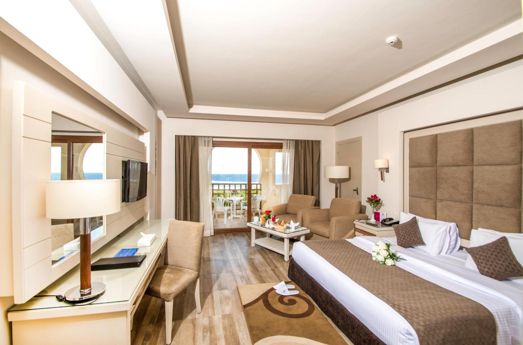 Charmillion Club Resort Charm el-Cheikh Chambre photo A room at the hotel